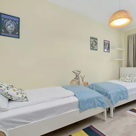 Przestronny Dla 8 Osob W Spokojnej Okolicy By Renters Apartment *