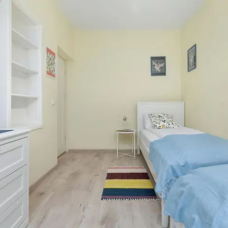 Apartment Przestronny Dla 8 Osob W Spokojnej Okolicy By Renters *